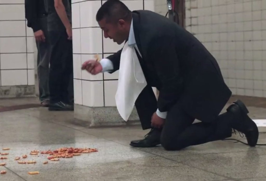 Viral videos: Bissell Symphony Subway